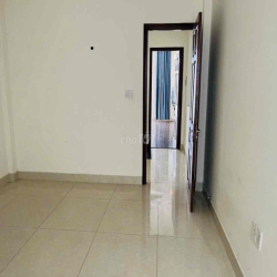 NHÀ PHỐ TX22. TRỆT 3 LẦU 4PN 5WC. PHÒNG THỜ. SÂN THƯỢNG