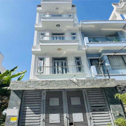 NHÀ PHỐ TX22. TRỆT 3 LẦU 4PN 5WC. PHÒNG THỜ. SÂN THƯỢNG