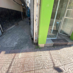 mặt  bằng lầu 5 lối đi riêng