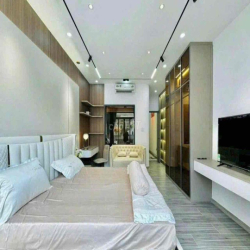 CHO THUÊ NHÀ NGUYÊN CĂN CÓ THANG MÁY FULL NỘI THẤT THỐNG NHẤT P10