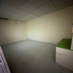 Cho thuê hẻm xe tải khu Phú Thọ Hòa: 4 x 17 M : có điện 3 pha.