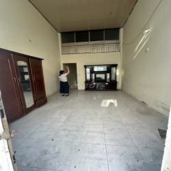 Cho thuê hẻm xe tải khu Phú Thọ Hòa: 4 x 17 M : có điện 3 pha.