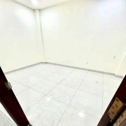 Nhà mt cho thuê 4x20m 2 lầu st 4pn 3wc 13tr