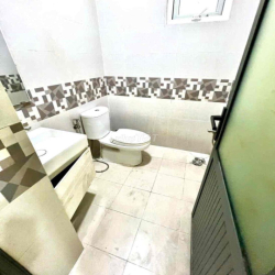 Nhà mt cho thuê 4x20m 2 lầu st 4pn 3wc 13tr