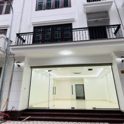 Cho thuê nhà liền kề Nguyễn Tuân: 95m2, 5 tầng, 40tr