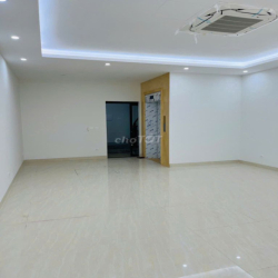 Cho thuê nhà liền kề Nguyễn Tuân: 95m2, 5 tầng, 40tr