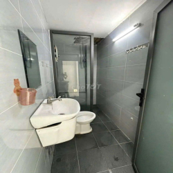 cho thuê nhà đg.bành văn trân .p6.tân bình