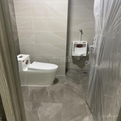 TÒA NHÀ VP ĐƯỜNG LAM SƠN NGAY SÂN BAY. 8X20M. HẦM - 6 TẦNG. SÀN SUỐT.