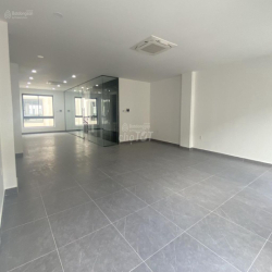 TÒA NHÀ VP ĐƯỜNG LAM SƠN NGAY SÂN BAY. 8X20M. HẦM - 6 TẦNG. SÀN SUỐT.