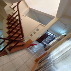 Cho thuê nhà nguyên căn đường Đặng Nhữ Lâm