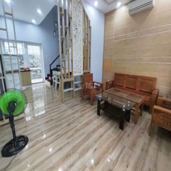 Cho thuê nhà Mega Village Khang Điền, 3 phòng ngủ, nội thất đầy đủ