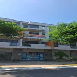 🔥 CHO THUÊ TRỆT MẶT TIỀN TRỊNH QUANG NGHỊ MỚI 100% – 75M² –  9TR 🔥