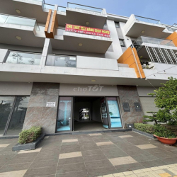 🔥 CHO THUÊ TRỆT MẶT TIỀN TRỊNH QUANG NGHỊ MỚI 100% – 75M² –  9TR 🔥