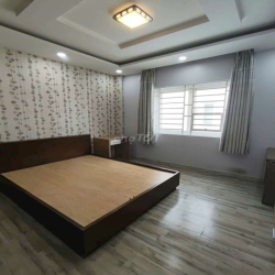 Cho thuê nhà Mega Village Khang Điền, 3 phòng ngủ, nội thất đầy đủ