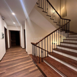 Cho thuê Biệt Thự Đơn Lập Cao Cấp – 2 Mặt Tiền – Khu VIP Gần Bờ Sông