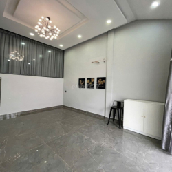 CHO THUÊ MẶT TIỀN NGUYỄN TRÃI (Q5) - TRẦN HƯNG ĐẠO (Q5) - BÀN CỜ (Q3)