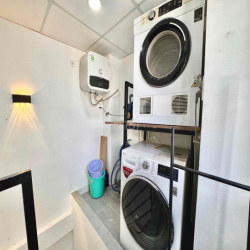 SIÊU PHẨM NHÀ NGUYÊN CĂN 1 TRỆT 2 LẦU 2 PHÒNG NGỦ 2WC FULL NỘI THẤT