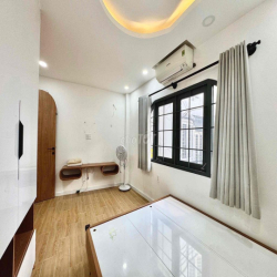 SIÊU PHẨM NHÀ NGUYÊN CĂN 1 TRỆT 2 LẦU 2 PHÒNG NGỦ 2WC FULL NỘI THẤT
