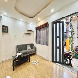 SIÊU PHẨM NHÀ NGUYÊN CĂN 1 TRỆT 2 LẦU 2 PHÒNG NGỦ 2WC FULL NỘI THẤT