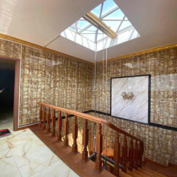 CHO THUÊ NHÀ ,4 Tầng , (6PN ,4WC )Mặt Tiền Đường ,sát Đỗ Xuân Hợp- Q9