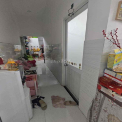 Cho thuê nhà C4, 4x20m, phường 15, Tân Bình