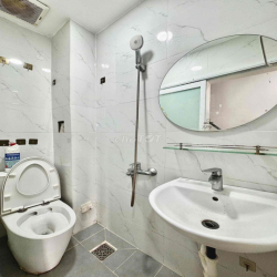 SIÊU PHẨM NHÀ NGUYÊN CĂN 1 TRỆT 2 LẦU 2 PHÒNG NGỦ 2WC FULL NỘI THẤT