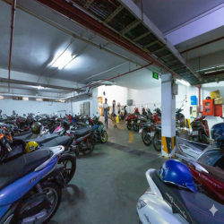 Cho Thuê Văn Phòng Đường Nguyễn Trọng Tuyển  DT 200m2 giá 55 triệu