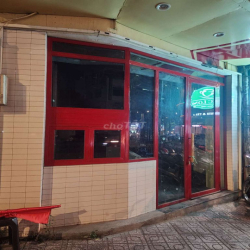 Cho Thuê Mặt Bằng Kinh doanh mặt tiền lớn  3 tháng 02