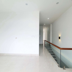 Nhà 1 mê Hẻm đường D Cưebur thôn 2 phạm ngũ lão