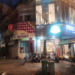 Cho Thuê Mặt Bằng Kinh doanh mặt tiền lớn  3 tháng 02