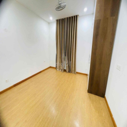 CHO THUÊ NHÀ PHỐ TÂN QUY ĐÔNG Q7, TRỆT 2 LẦU 4PN 25 TRIỆU/ THÁNG
