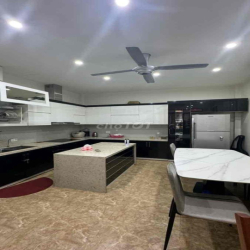 Cho Thuê Nhà ngã tư Canh 50m2 4 tầng 4PN mới full đồ 8 triệu ở ngay
