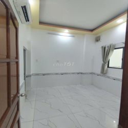 Nhà trệt 2 lầu KDC 91B – 4 phòng ngủ – NT cơ bản - ở và kinh doanh