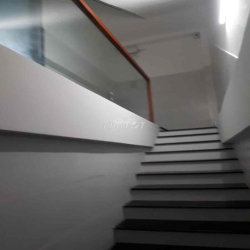 Chính chủ cho thuê Nguyễn Thái Sơn, Đại Học Văn Lang, Emart, Vincom