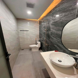 Nhà trệt 3 lầu mới KDC Hưng Phú 1