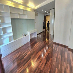 💐 CHO THUÊ NHÀ MT HOA LAN_8x18m_HẦM TRỆT 3 LẦU, PHÒNG RỘNG
