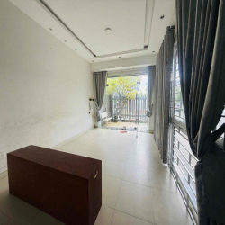 Biệt Thự KDC Khang Điền, Dt: 160m2/25 Triệu-1 Tháng