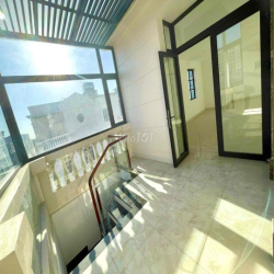 VĂN PHÒNG SÀN SUỐT 100M2 CÓ THANG MÁY