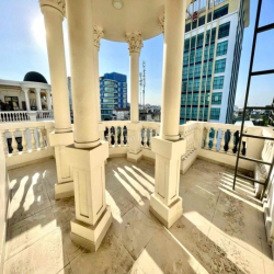 VĂN PHÒNG SÀN SUỐT 100M2 CÓ THANG MÁY