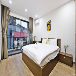Cho thuê CHDV full đồ 01 ngủ rộng ở ngay Thung lũng hoa Hồ Tây