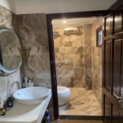 nhà lưu hữu phước 65m x5T ô tô đỗ cửa