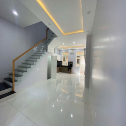 Cho thuê nhà River Park từ 15tr gần Liên Phường, Đỗ Xuân Hợp 5x15m