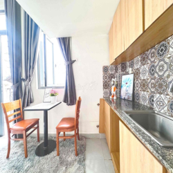 Phòng bancol - full nội thất ngay Âu Cơ giao Luỹ Bán Bích