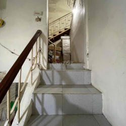 Cho thuê nhà nguyên căn ngõ 435A Giải Phóng