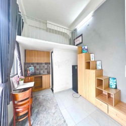 Phòng bancol - full nội thất ngay Âu Cơ giao Luỹ Bán Bích