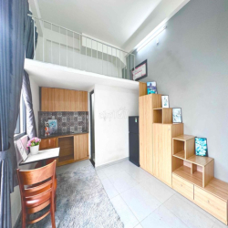 Phòng bancol - full nội thất ngay Âu Cơ giao Luỹ Bán Bích