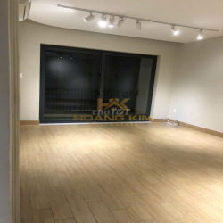 Cho Thuê Biệt Thự Cửu Long, P.2, Q.Tân Bình, 9X20m, 3 lầu, sân vườn