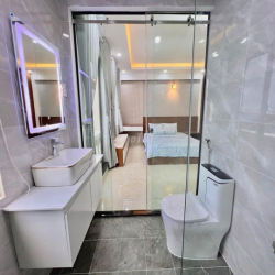 Cho thuê nhà MT 9A Hoa Sứ, P.2, Q. Phú Nhuận