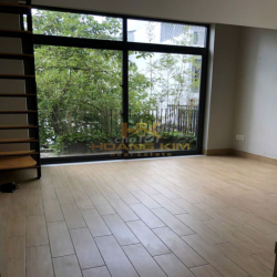 Cho Thuê Biệt Thự Cửu Long, P.2, Q.Tân Bình, 9X20m, 3 lầu, sân vườn