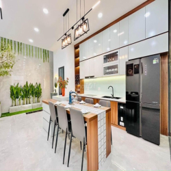 Cho thuê nhà MT 9A Hoa Sứ, P.2, Q. Phú Nhuận